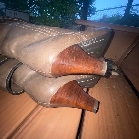 Frye Dannika Piped Cuffed Boots CONVERTIBL… - Picture 7 of 13